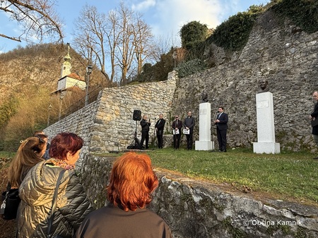 Spominska slovesnost pri spomeniku Franceta Tomšiča  (5)